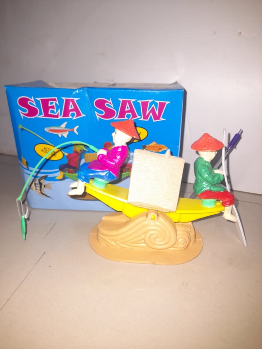 AQUARIUM_FUN_ACTION_ORNAMENT